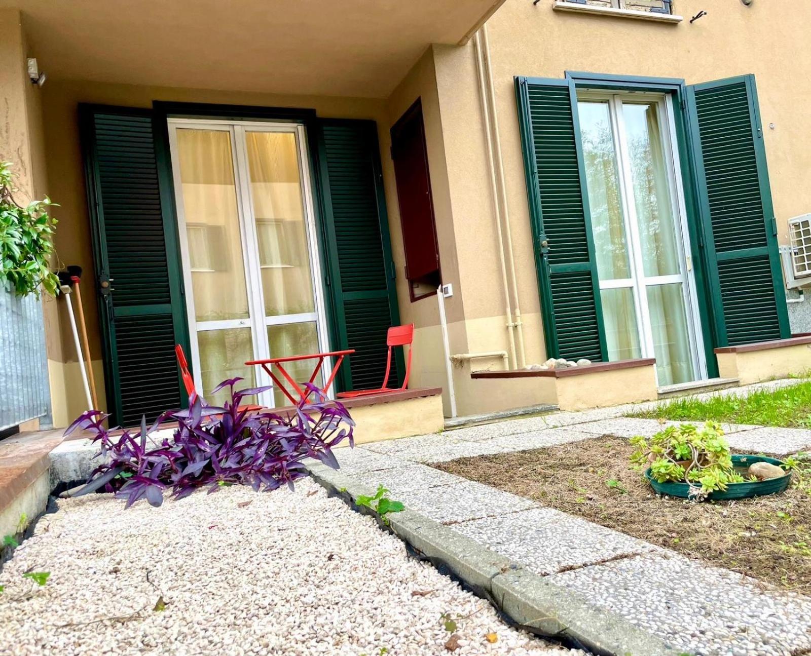 パヴィーア33 Borgo Ticino Lux Free Parking & Private Gardenアパートメント エクステリア 写真