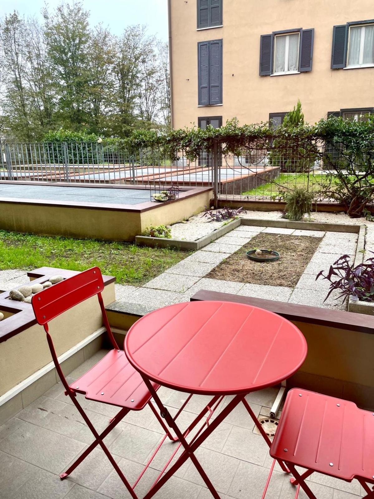 パヴィーア33 Borgo Ticino Lux Free Parking & Private Gardenアパートメント エクステリア 写真