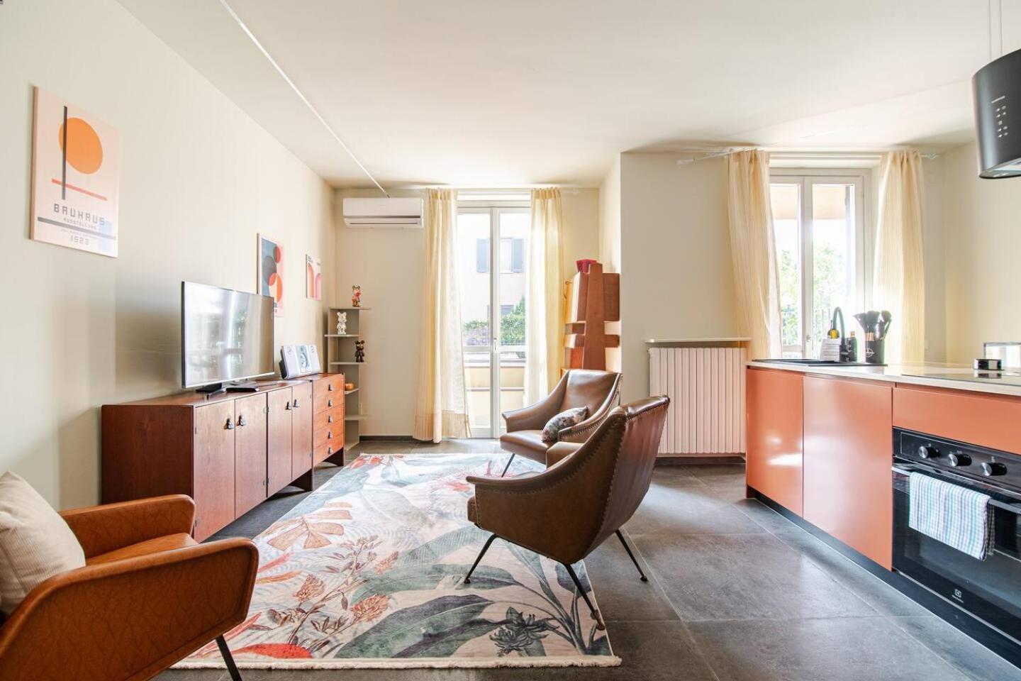 パヴィーア33 Borgo Ticino Lux Free Parking & Private Gardenアパートメント エクステリア 写真